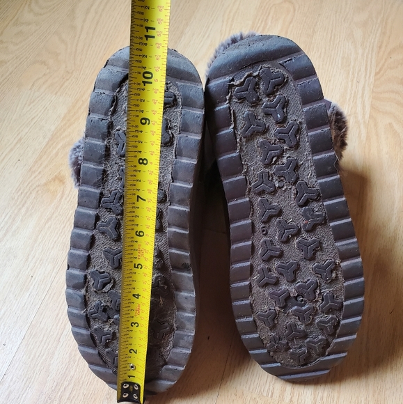 J Mark Woman's Suade Warm Winter Boots Size 9. - Picture 9 of 10